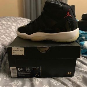 Air Jordan 11s⭐️ (never worn)